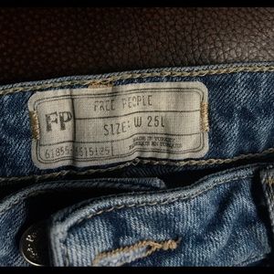 Free People Boyfriend High Rise Jeans, Size 25